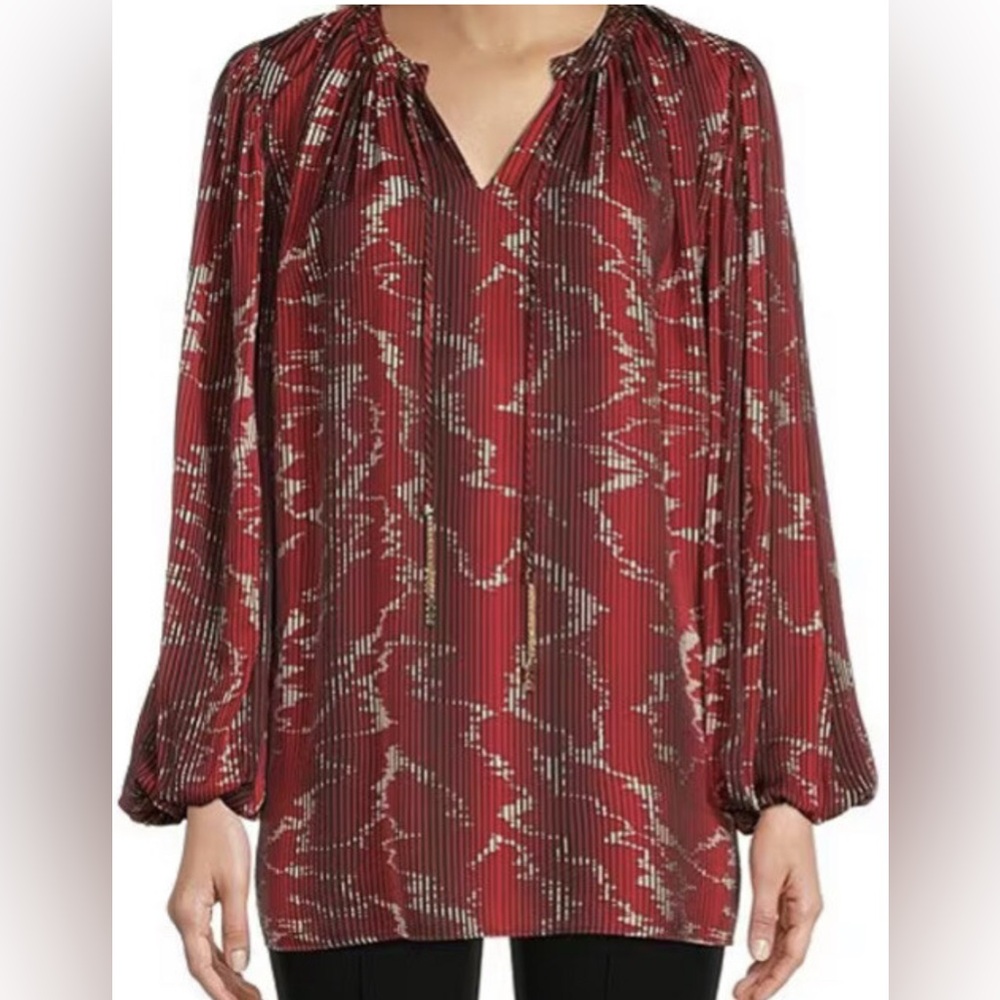 NWT Boss . Hugo Boss top. Size Large.